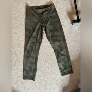40. Lululemon Wunder under crop, camo, flawed